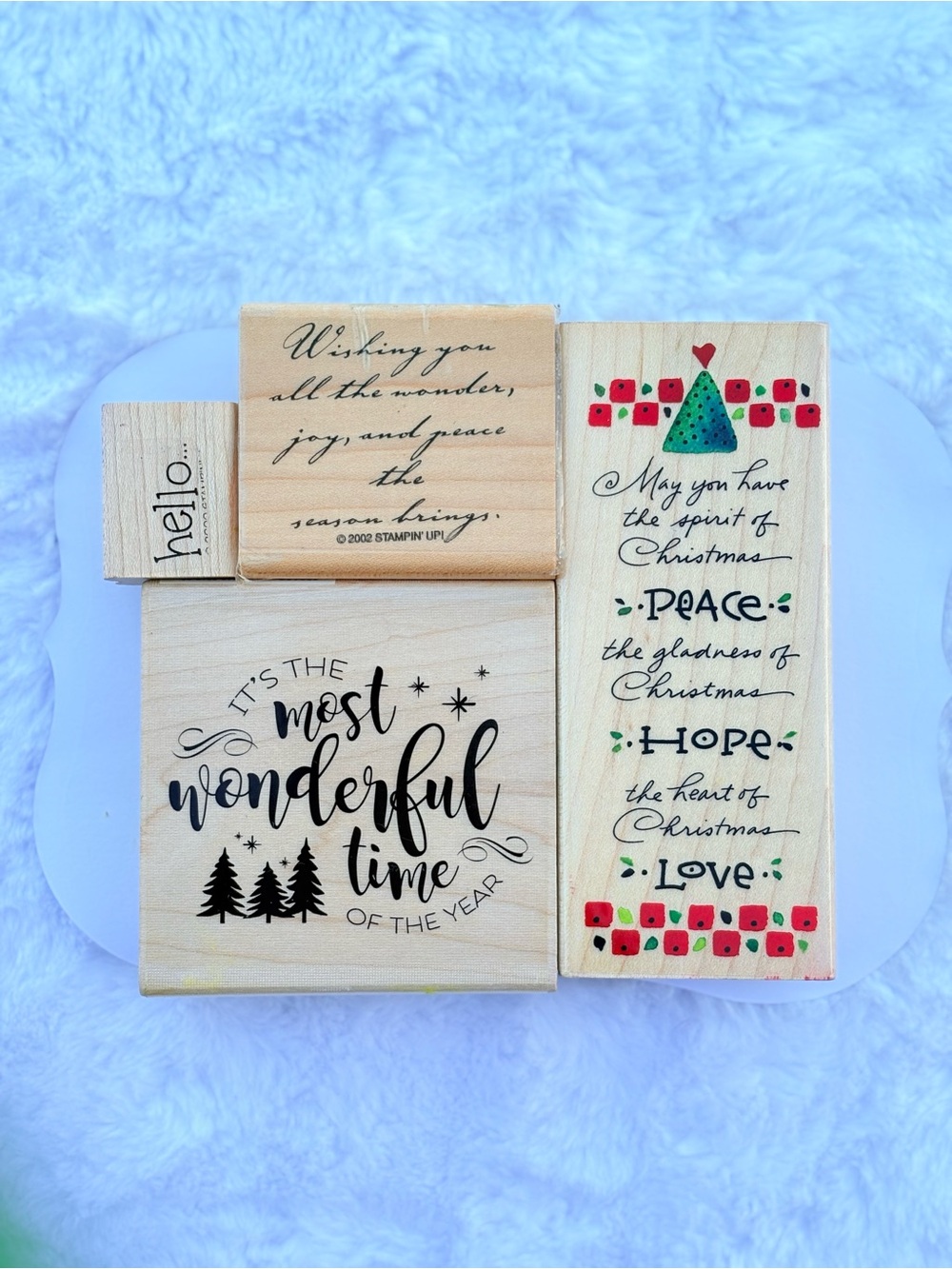 Christmas stamp set - 4 in 1 early 2000s stamps!